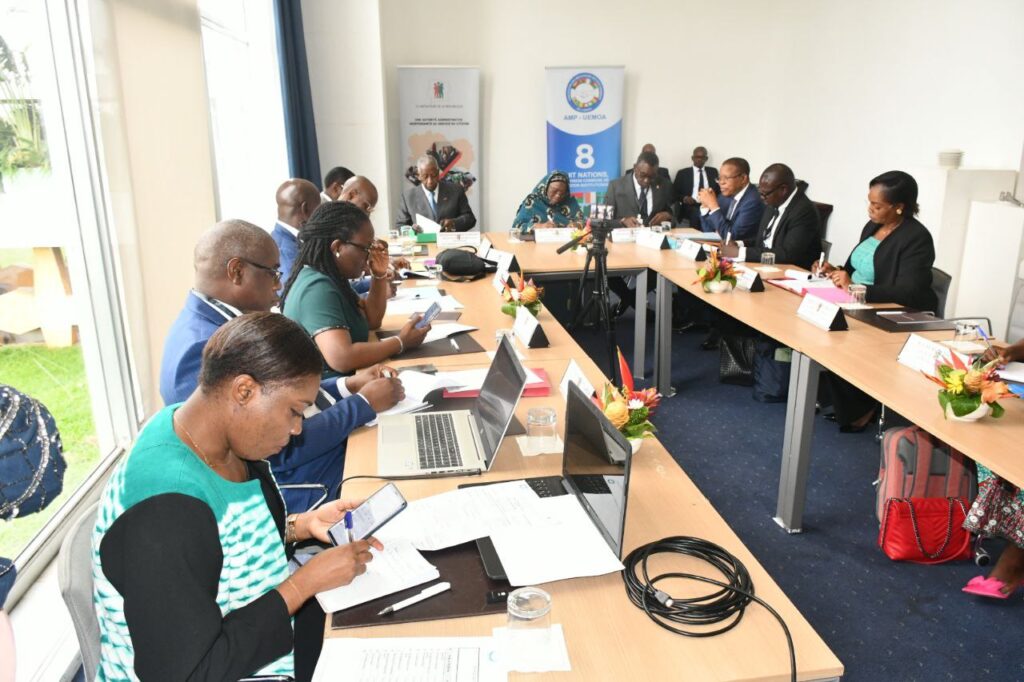 Abidjan : Travaux de la Réunion du Élargi de l’Association des Médiateurs de l'UEMOA.